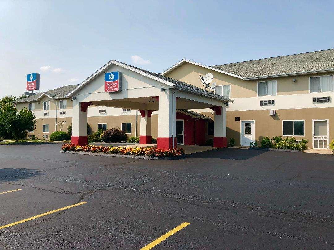 Surestay Plus Hotel By Best Western Bettendorf Eksteriør billede
